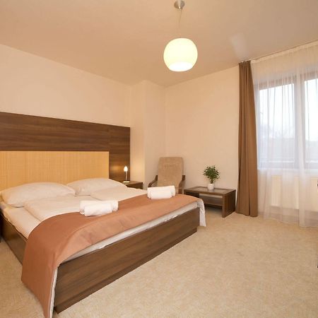 Hotel Art Pisek  Luaran gambar