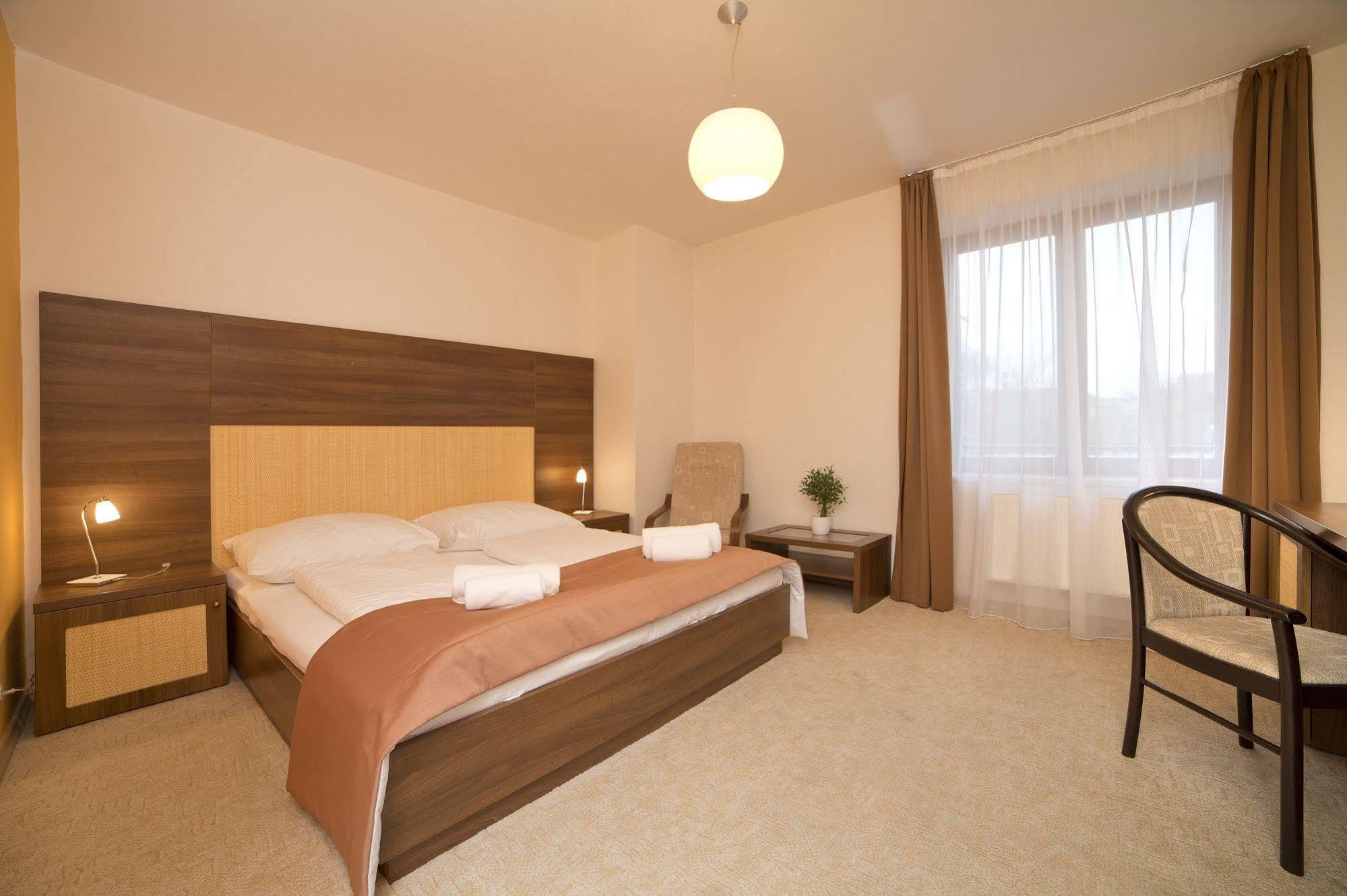 Hotel Art Pisek  Luaran gambar